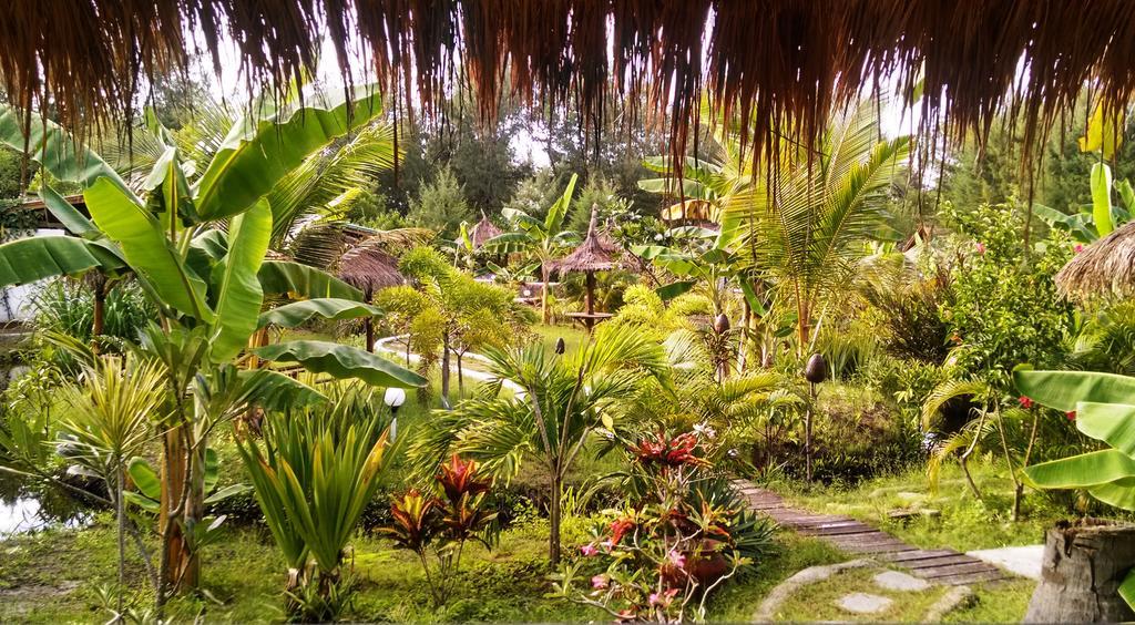 Adeng-Adeng Bungalows Gili Meno Dış mekan fotoğraf