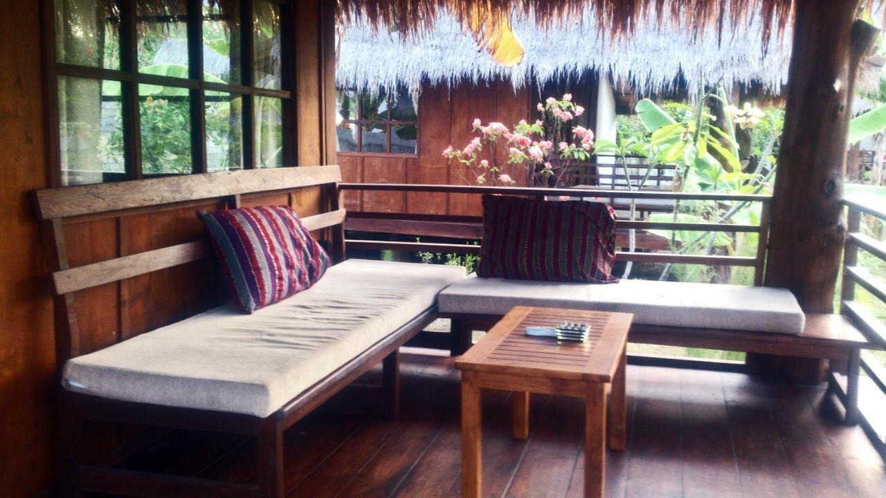Adeng-Adeng Bungalows Gili Meno Oda fotoğraf